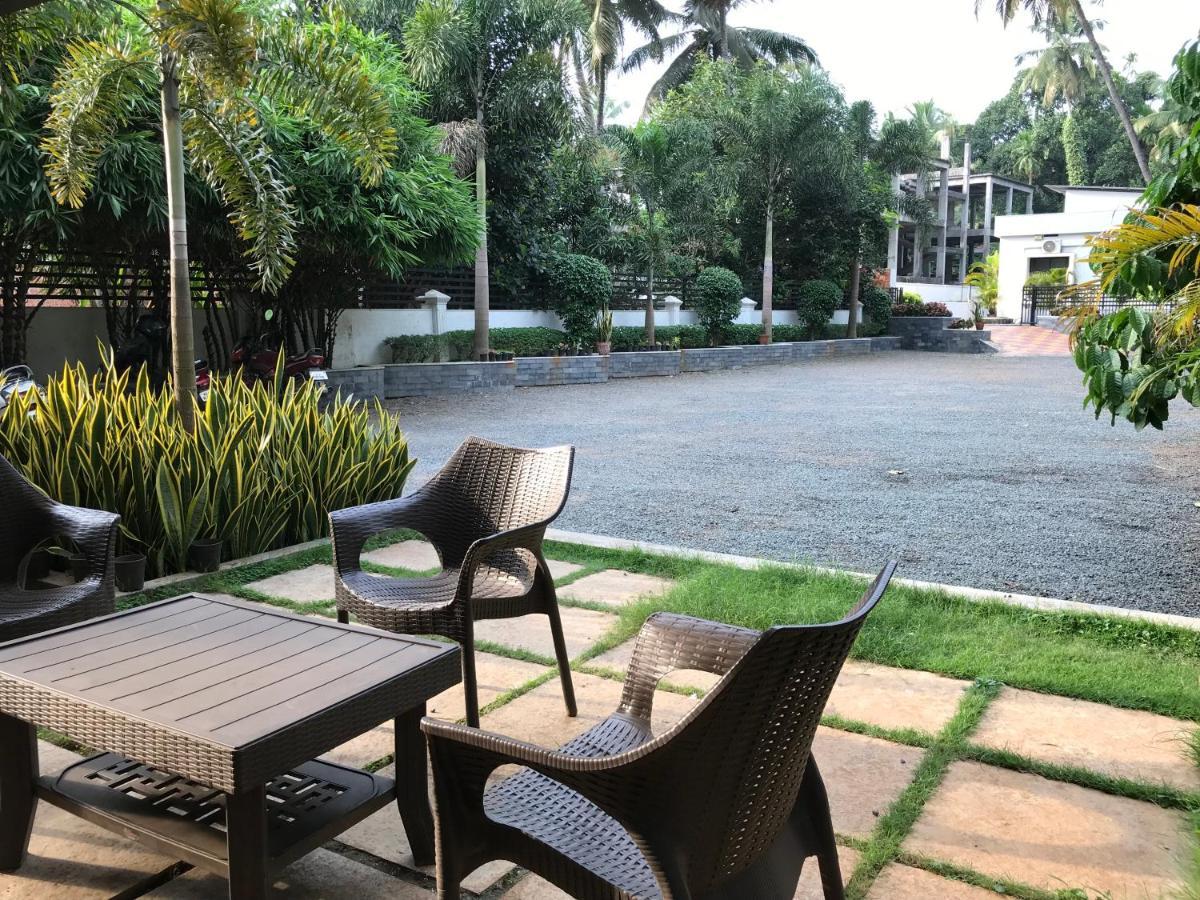 The Rubis Hotel Kottakkal Exterior foto